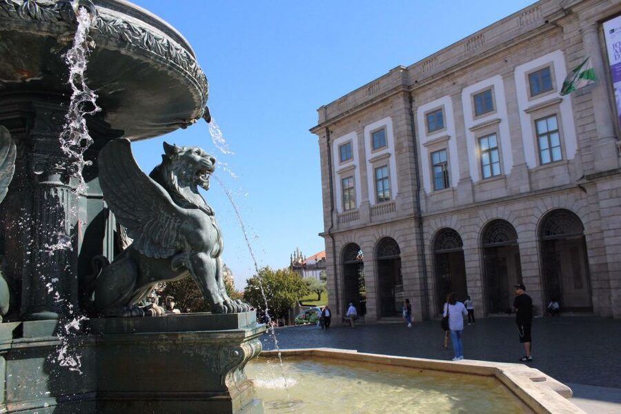 Porto: Historic City Center Walking Tour - Cordoaria Garden and a change of pace