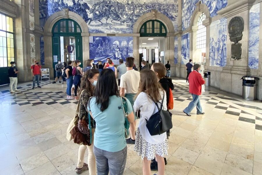 Porto: Historical Center Walking Tour - Who should book this Porto walking tour?