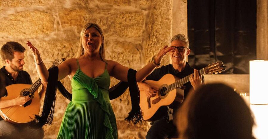 Porto: Live Fado Show with Glass of Port Wine - Practical details that affect your decision
