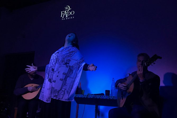 Porto: Live Portuguese Fado Experience with Port Wine - What the one-hour Fado na Baixa show is really like