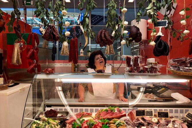Porto Local Market Visit & Cooking Class / Showcooking - Why the food lesson feels connected to Porto
