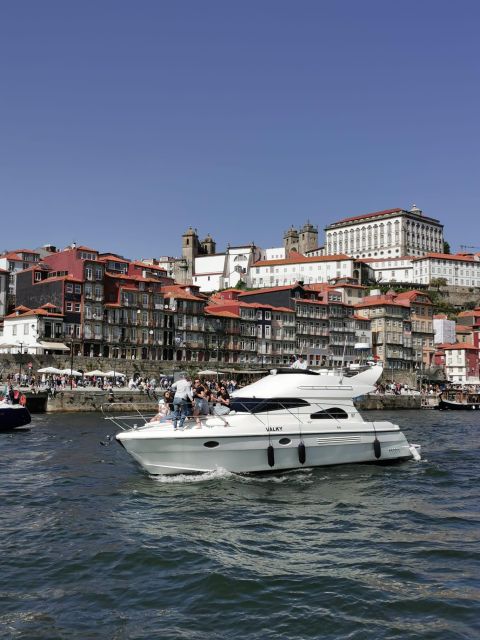 Porto: Luxury Yacht Tour of the 6 Bridges and Douro Estuary - From Douro Marina to the Arrábida Bridge