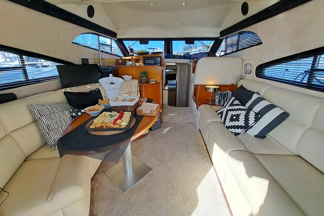 Porto: Luxury Yacht Tour on the Douro River - Sunset or Daytime - Nancy and Fernando make the outing personal