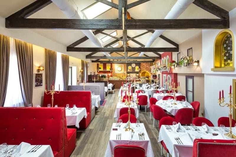 Porto: Magic Train Tour and Port Wine Cellar with Tastings - Who will enjoy the Magic Train most