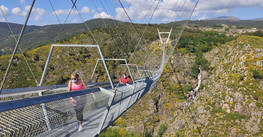 Porto: Paiva Walkways and Suspension Bridge Hike with Lunch - The Porto pickup and mountain drive