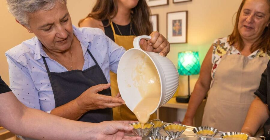 Porto: Pastel de Nata Cooking Class with Grandma's Recipe - Making the pastry dough from scratch