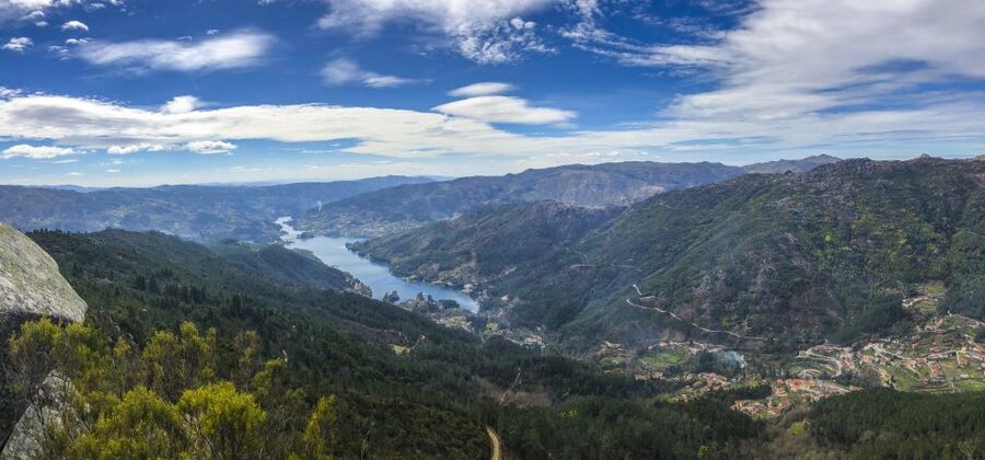Porto: Peneda-Gerês National Park Tour with Kayaking & Lunch - A local lunch with wine and time to slow down