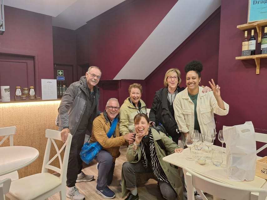 Porto: Port and Douro Wine Walking Tour with 9 Tastings - How to plan the three hours