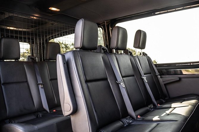 Porto Private Airport Arrival Transfer - Getting useful Porto advice on the way
