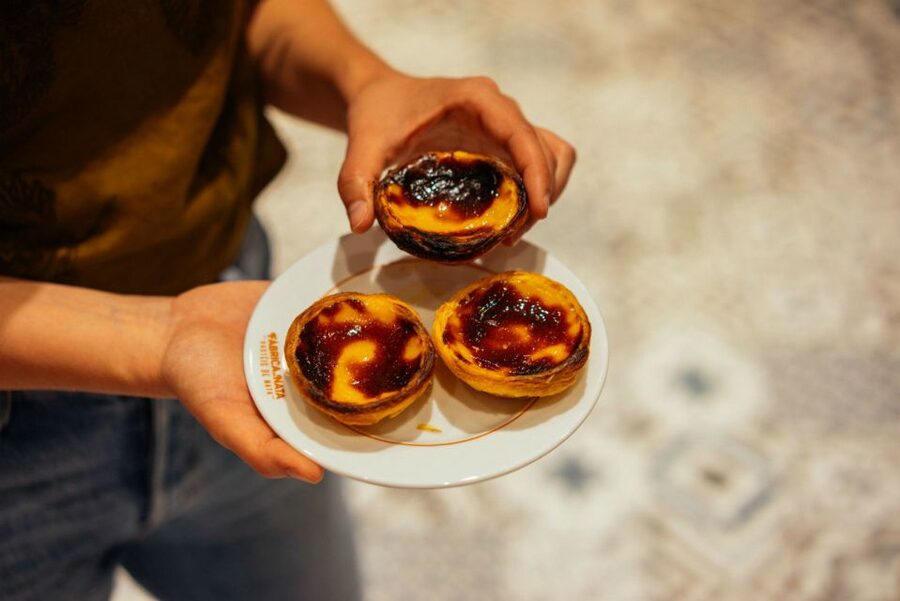 Porto: Private Food Tour – 10 Tastings with Locals - Ten tastings, from pastel de nata to port