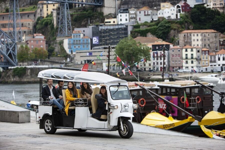 Porto: Private Sightseeing Tour by Electric Tuk Tuk - A quick ride through Porto’s steep, historic center