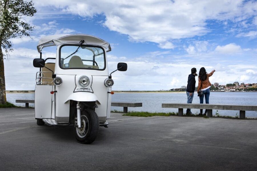 Porto: Private Sightseeing Tour by Electric Tuk Tuk - Ribeira, Sé, and the city’s older story