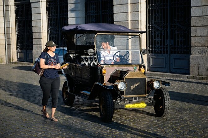 Porto:Private Tour of the Historic City in a Classic Ford T - Starting in Porto’s historic center