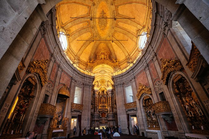 Porto PRIVATE TOUR With Locals: Highlights & Hidden Gems - What three hours on foot really means
