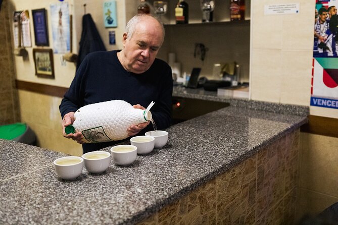 Porto Progressive Dinner Tour with Eating Europe - Bacalhau, croquettes, and a proper finish