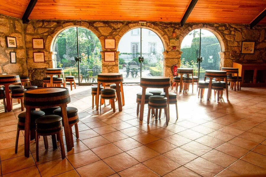 Porto: Taylor's Port Cellars & Tasting - The garden and Porto views