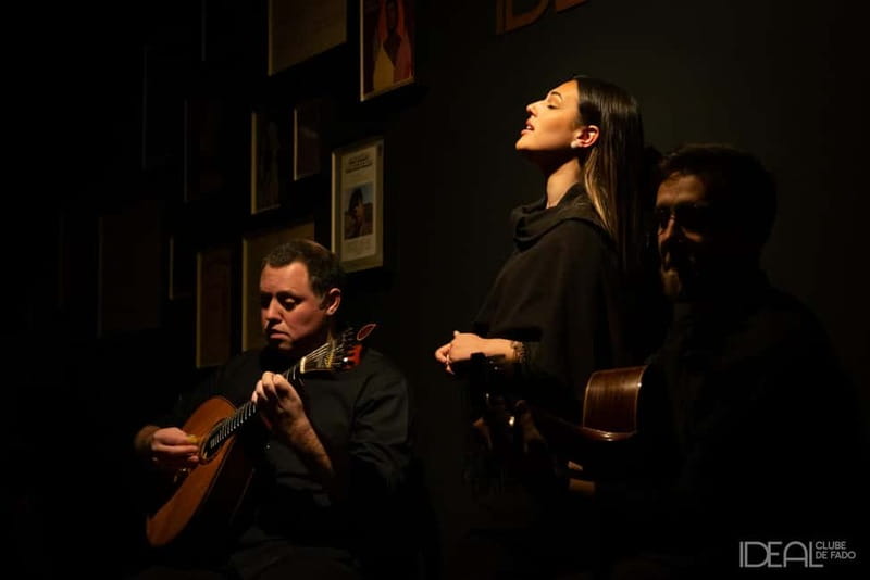 Porto: The highest-rated traditional fado concert (downtown) - Should you book Ideal Clube de Fado?