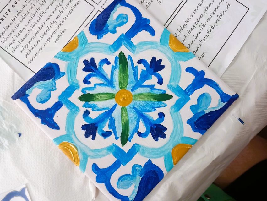 Porto: Tile Painting and Cocktails in Downtown Porto - Choosing a design without artistic panic