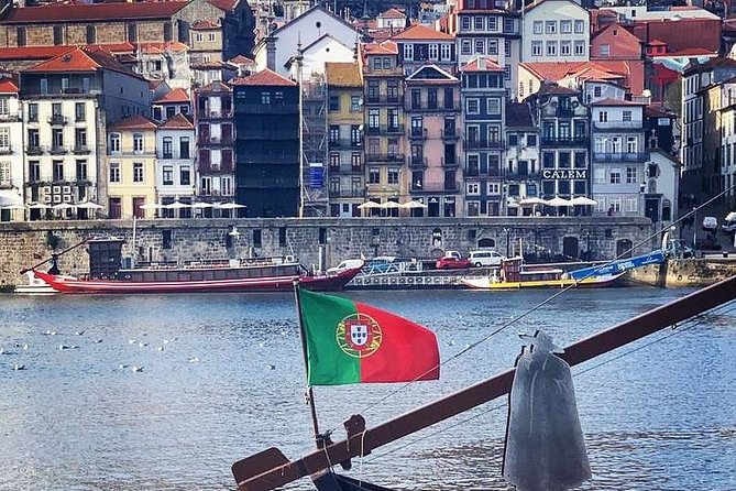Porto to Lisbon Up to 4 Stops: Aveiro, Nazare, Fatima & Obidos - Aveiro, Portugal’s canal city