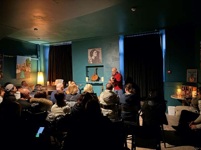 Porto: Traditional Fado Show at Sao Bento with Port Wine - Why the intimate setting matters