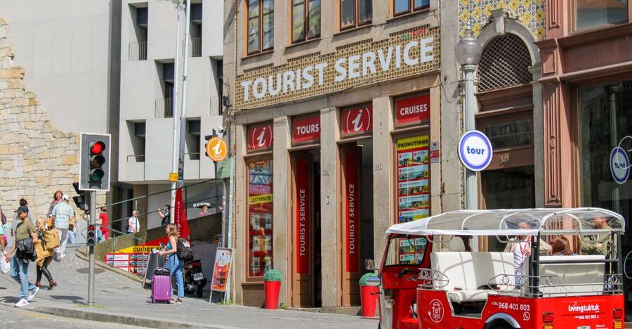 Porto: Tuk-Tuk Tour, Douro River Cruise, and Wine Tasting - Key points to know before booking