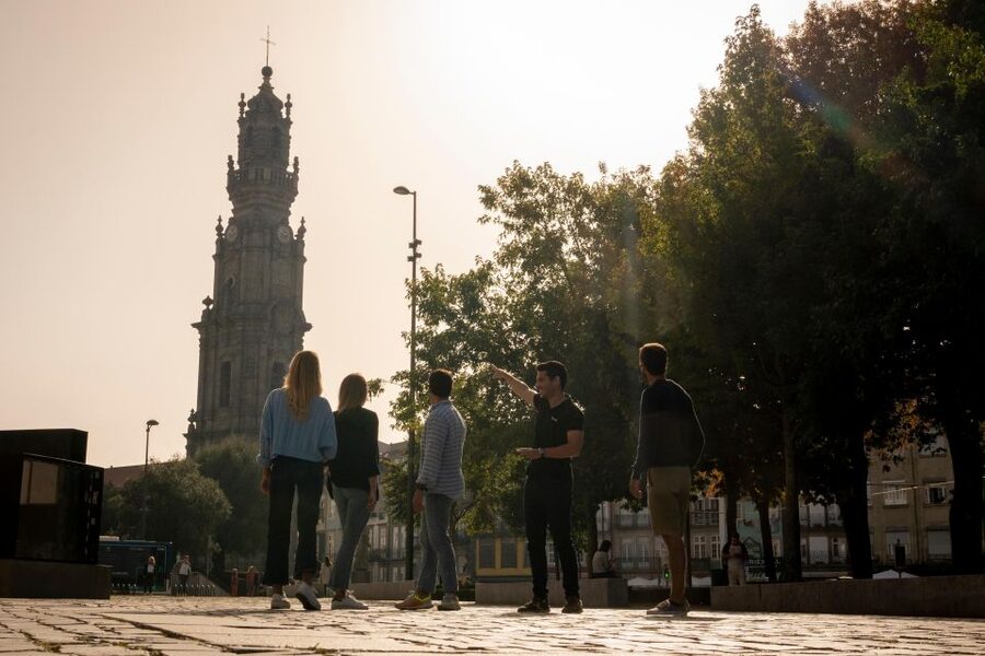 Porto: Walking Tour, Lello Bookshop, Boat and Cable Car - Key points to know before booking