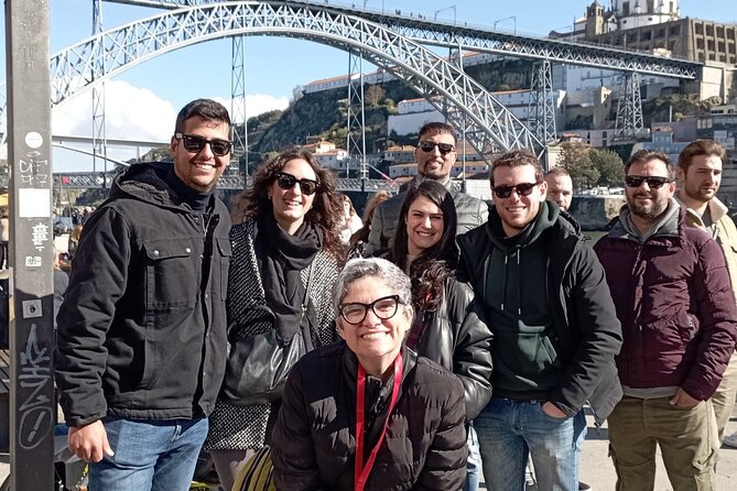 Porto Walking Tour - The Perfect Introduction to the City - Rua das Flores leads toward the river