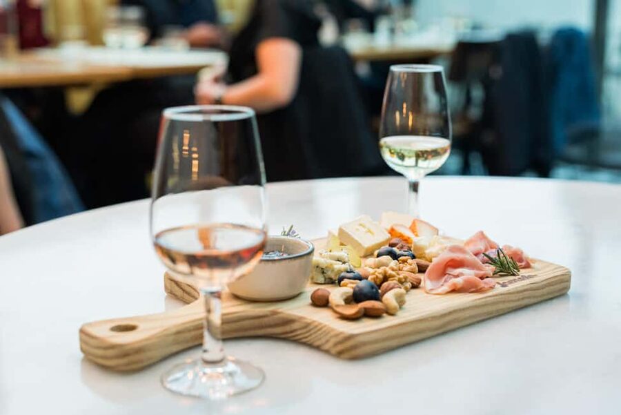 Porto Wine Tasting Experience with Portuguese Tapas Plate - A few honest drawbacks to keep in mind