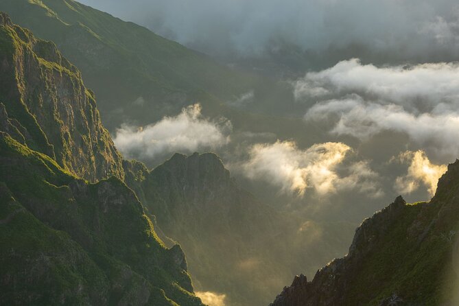PR1 Sunrise Pico do Arieiro Self-Guided Hiking Transfer - The return from Funchal Ecological Park
