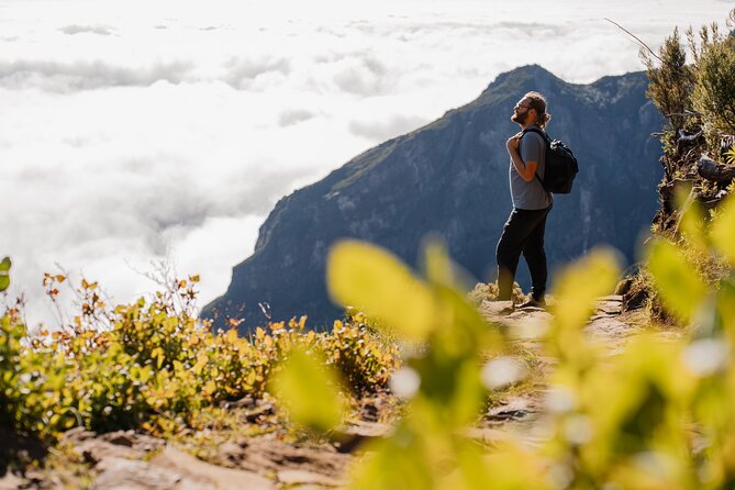 PR1 Sunrise Pico do Arieiro Self-Guided Hiking Transfer - Reaching Pico do Arieiro before the crowds