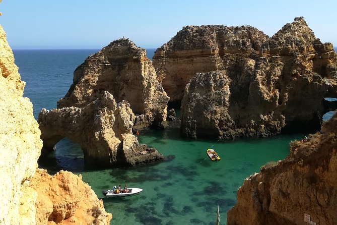 Private Algarve: Benagil Caves, Lagos Cliffs & Hidden Beaches - Praia dos Estudantes and its stone bridge