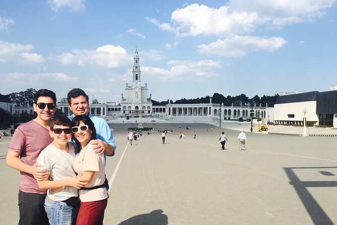 Private Day Tour With Guide to Fatima, Batalha, Nazaré and Obidos - Why This Lisbon Day Trip Covers So Much Ground