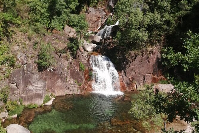 Private Geres National Park Tour with Lunch and Transfers - Waterfalls, streams, and safe outdoor stops