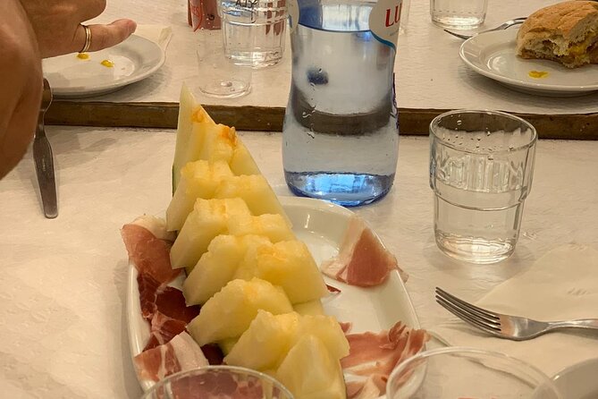 Private group Lisbon Roots, Food & Cultural Walk - Santa Justa and the shape of old Lisbon