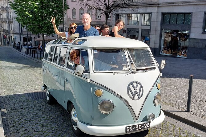 Private Porto Sightseeing by Vintage VW Kombi (up to 8 people) - A vintage VW route from Foz to Porto and Gaia