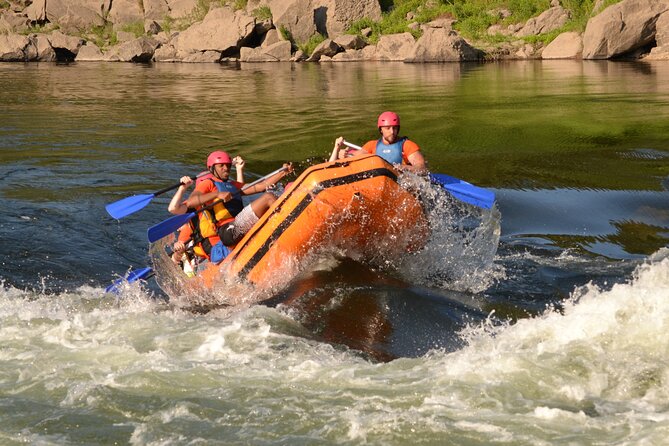 Private Rafting Experience in Melgaço - Getting ready with supplied river equipment