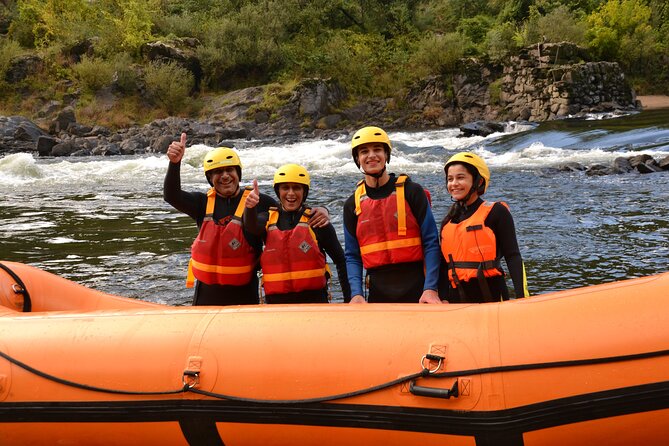 Private Rafting Experience in Melgaço - Rapids, whirlpools, and waves on the river