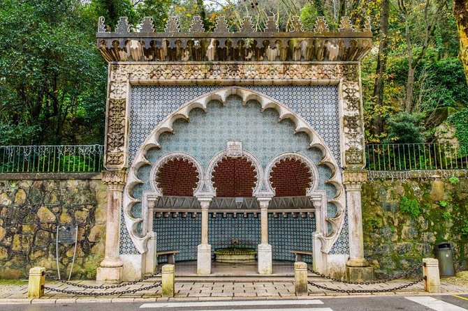 Private Tour: Sintra, Cabo da Roca and Cascais Day Trip from Lisbon - Cascais, beaches, and an easier afternoon