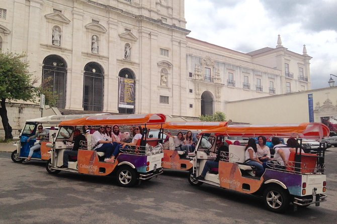 Private Tuk Tuk Tour Through Lisbon’s Historical Streets - Lisbon Cathedral, a Romanesque starting point