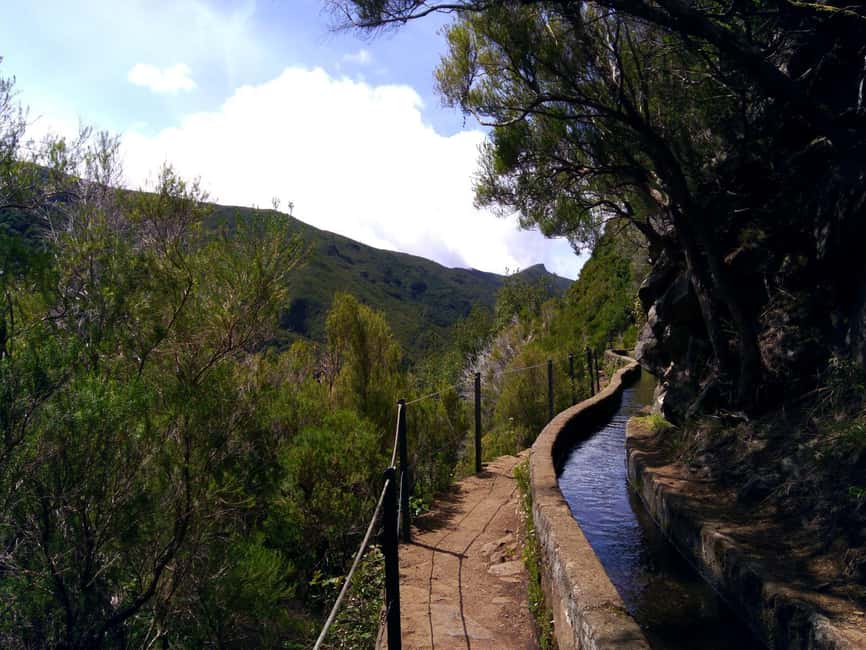 Rabaçal: 25 Fontes & Risco Levada Transfer Self-guided Hike - Food, toilets, and what to pack