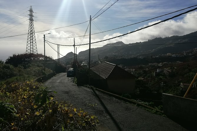 Real Life, Mountains & Sea Cliffs (Nun´s Valley View) - Half Day 4x4 Tour - Fajã das Galinhas at 700 meters
