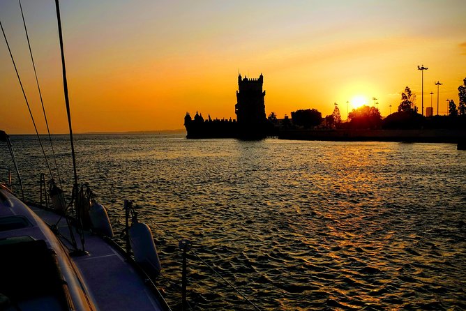 Relaxing Sailboat Cruise along the Tagus - Belém Tower and the Discoveries Monument