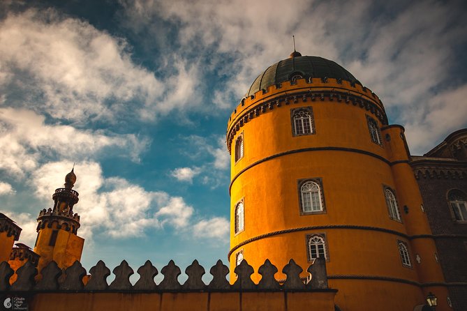 Romantic Sintra Escape – Self-Drive Electric Car Experience - Quinta da Regaleira and its mysterious gardens