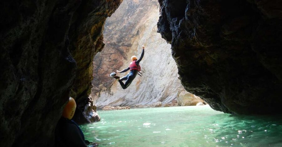 Sagres: Coasteering - Swimming, Cliff Jump & Rock Climbing - Key points at a glance