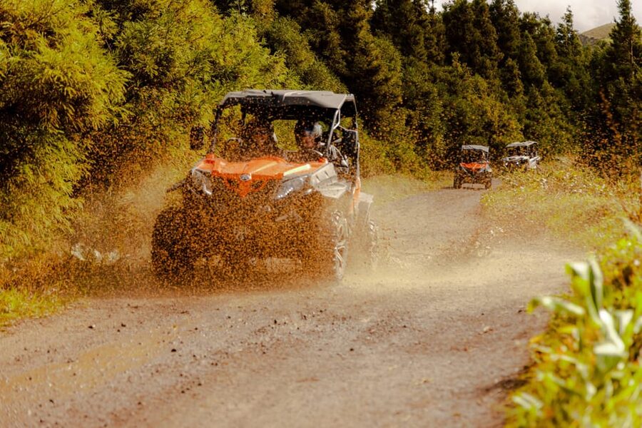 Sao Miguel: Buggy Tour Around Sete Cidades Volcano - A short pause in Sete Cidades village