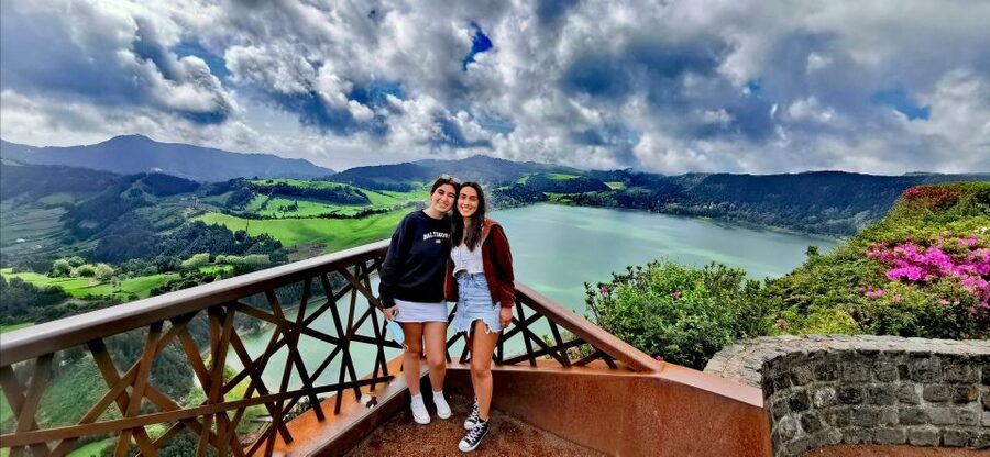 São Miguel: Furnas and Nordeste Full-Day Tour with Lunch - A short walk through Furnas village