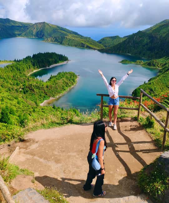 São Miguel Island: 2-Day Guided Island Tour with Meal Add-on - Key points at a glance