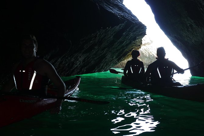 Sesimbra Discovery by Kayak - Why Sesimbra is the right setting for a kayak trip