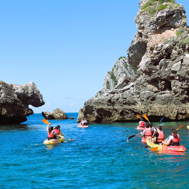 Sesimbra: Ribeiro Cavalo Beach, Caves, & Arrábida Kayak Tour - Caves, tunnels, and Frade’s rock formation