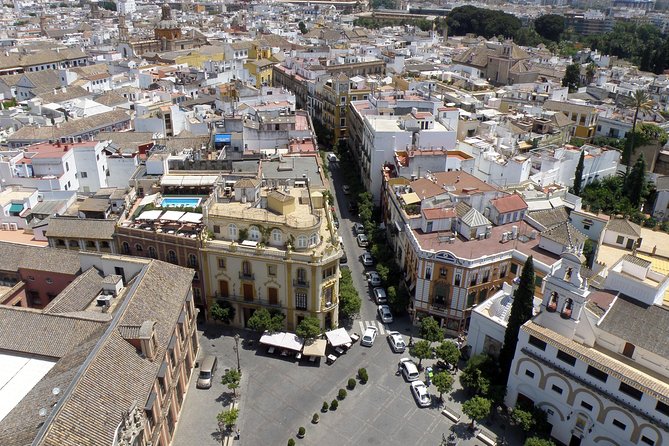 Seville Day Trip from the Algarve - Santa Cruz, Seville’s old Jewish quarter